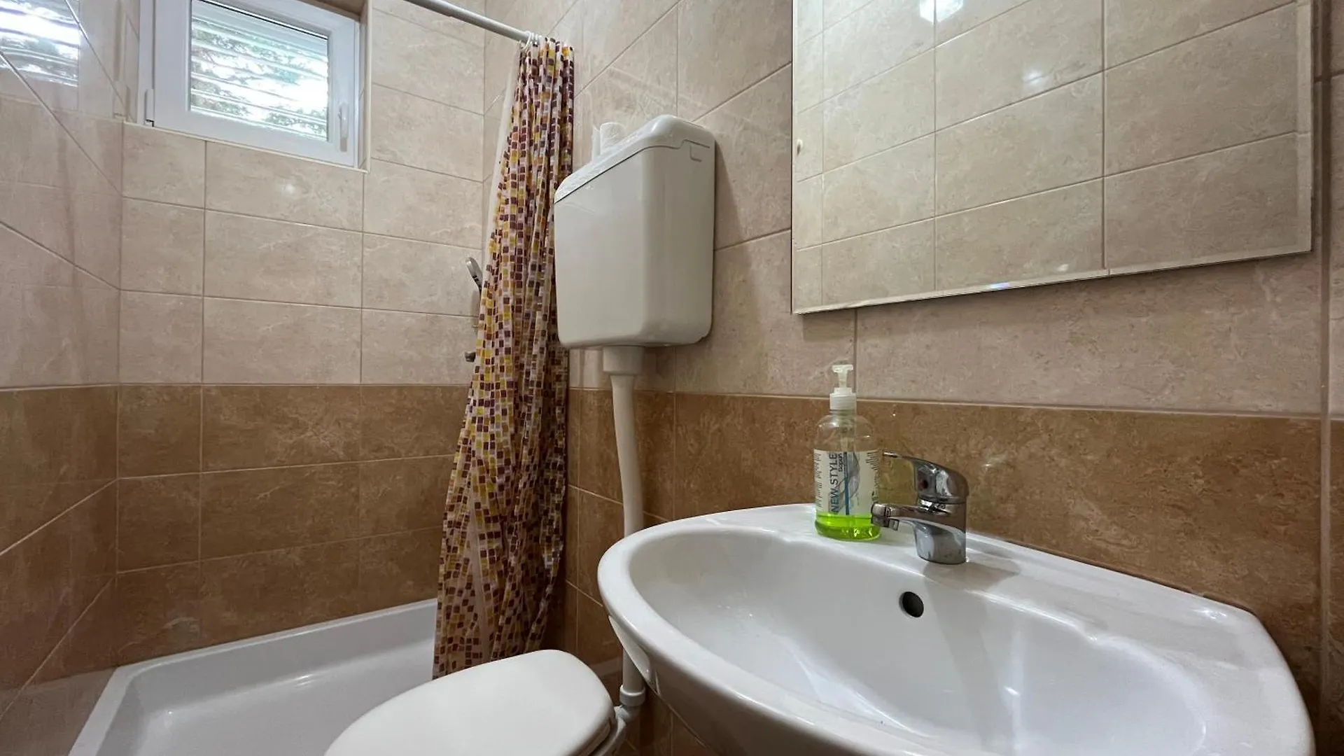 Apartments Babic Rab Town 0*,